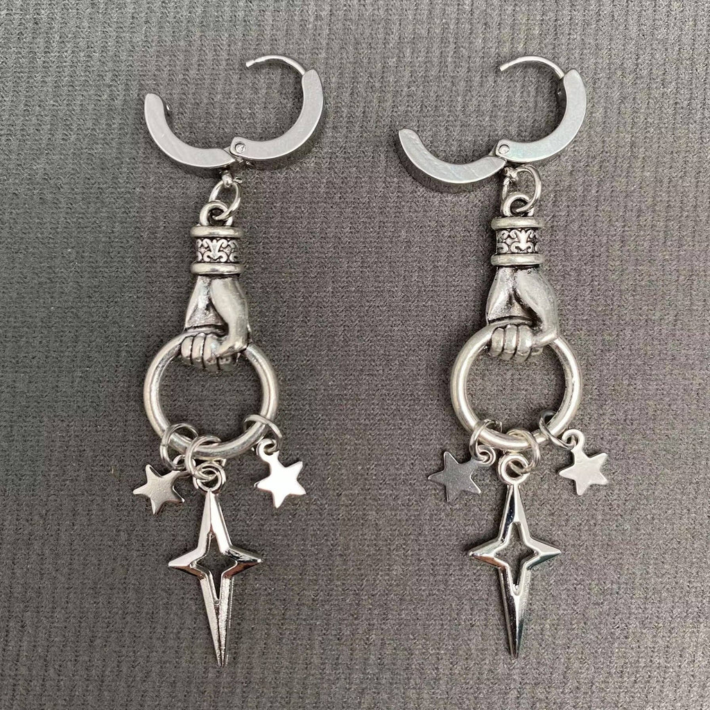 Hand Catch Star Huggie Earrings