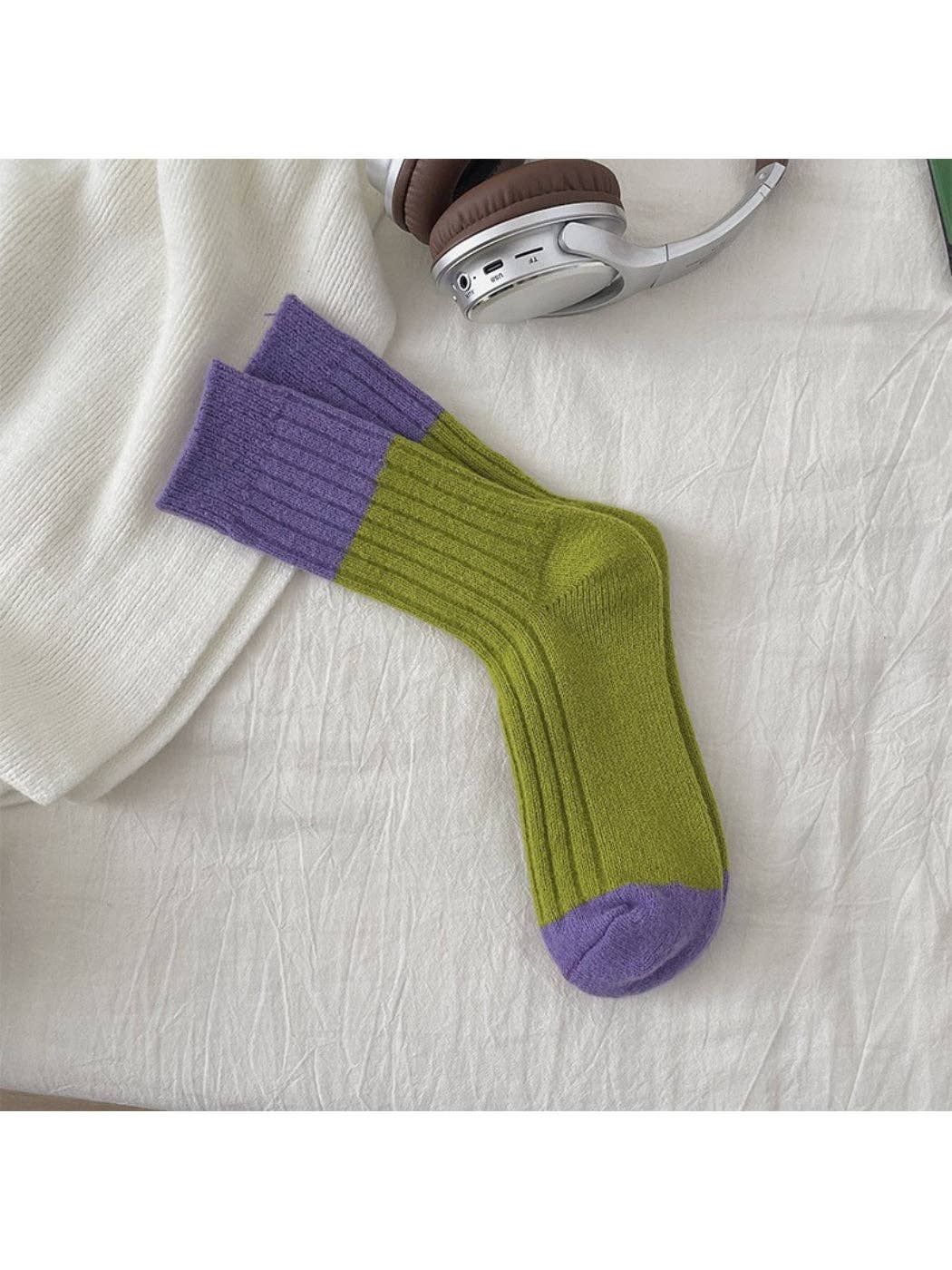 Rufia - Bold Colorblock Crew Socks: Purple