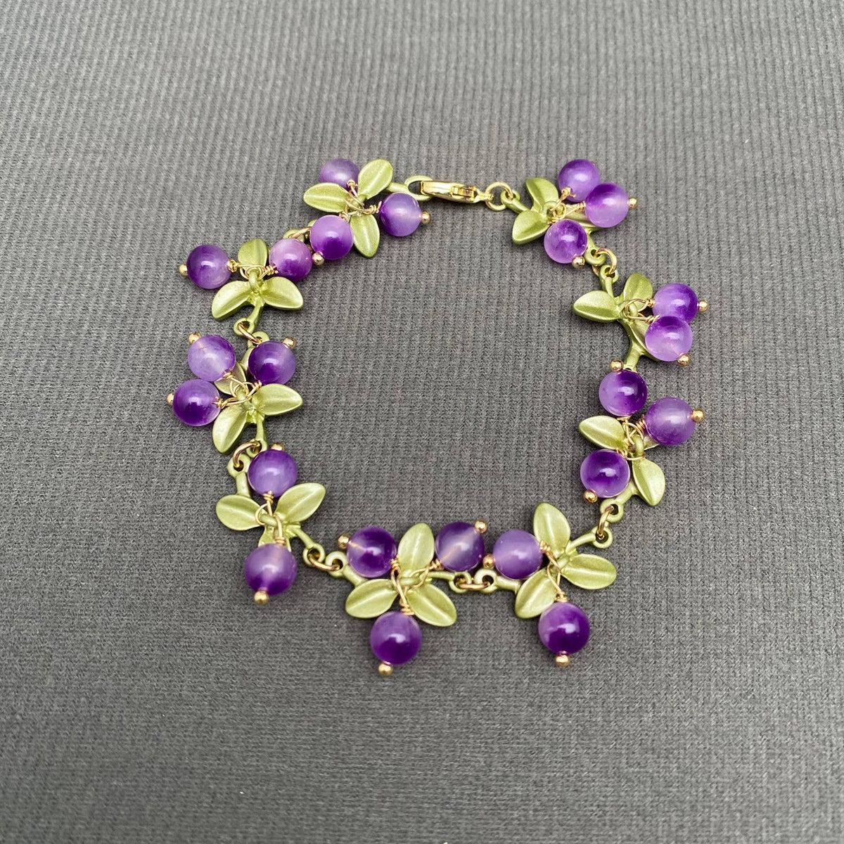 Stone Cranberry Bracelet